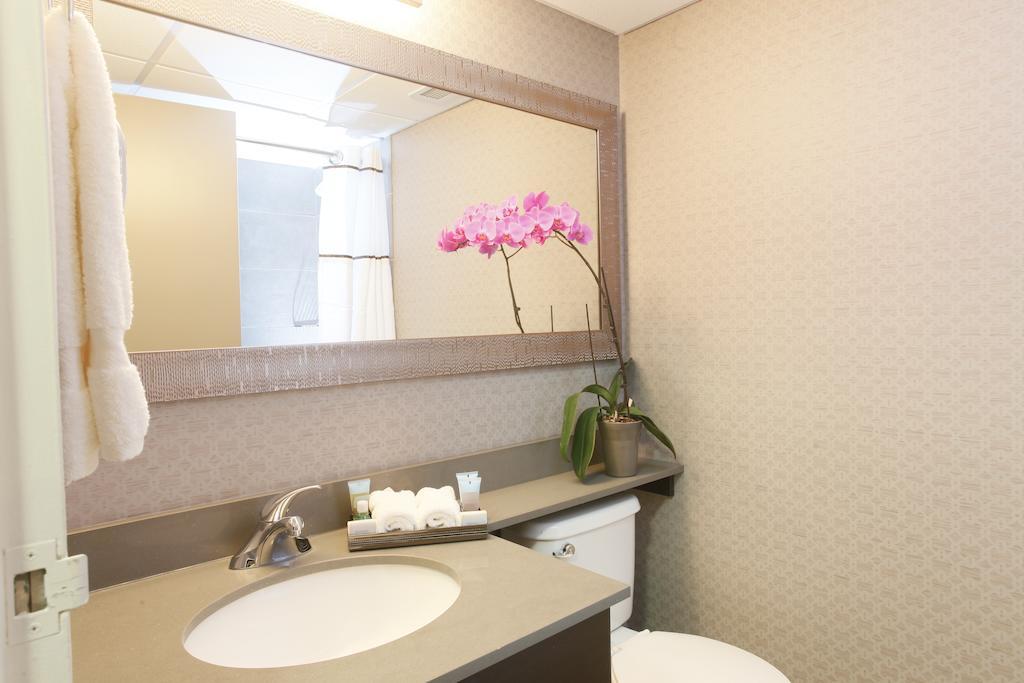 Coast Grimshaw Hotel & Suites Экстерьер фото