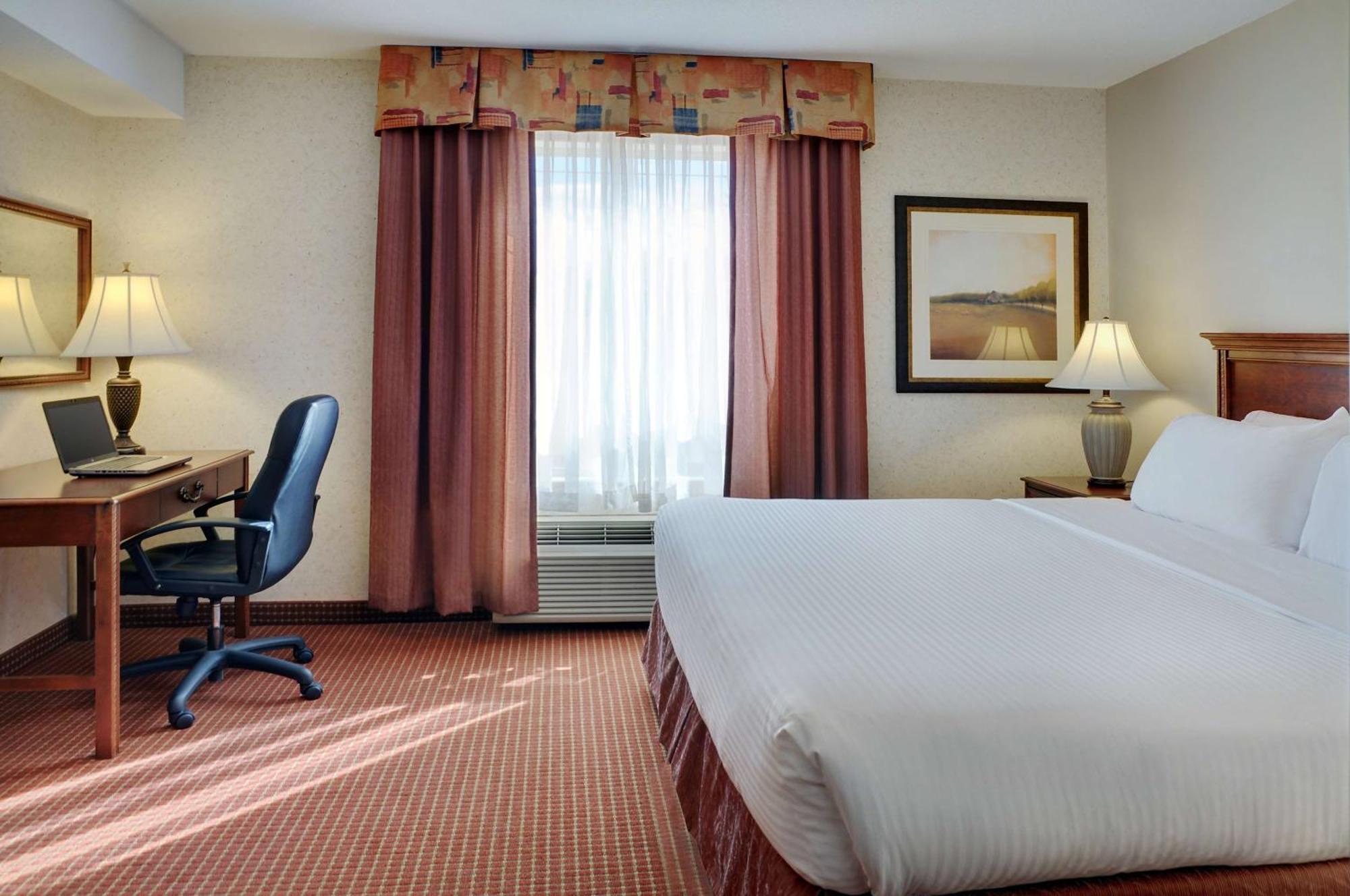Coast Grimshaw Hotel & Suites Экстерьер фото