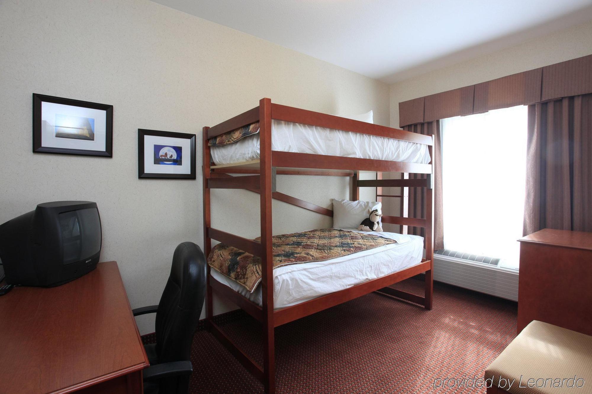 Coast Grimshaw Hotel & Suites Экстерьер фото