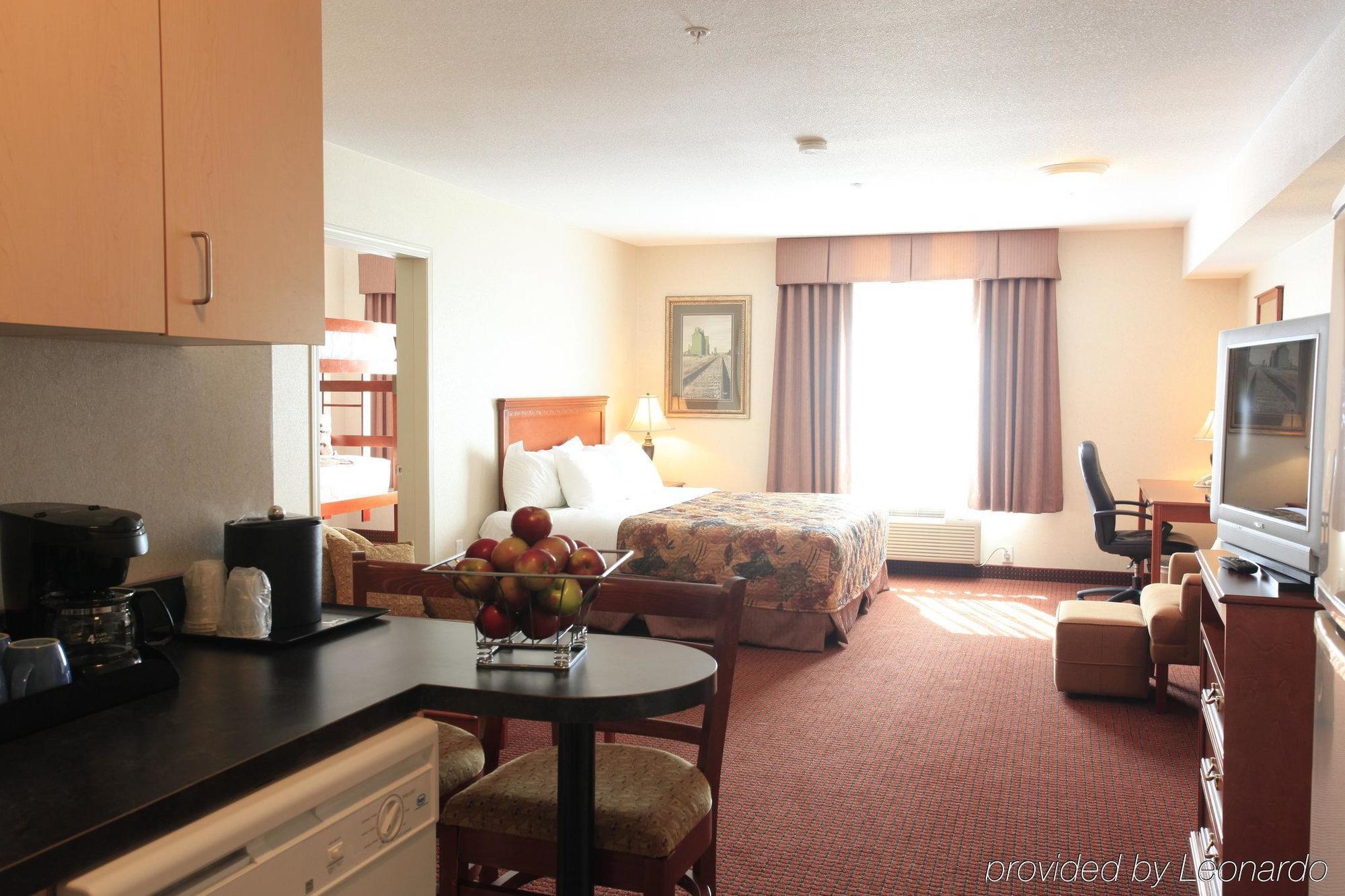 Coast Grimshaw Hotel & Suites Экстерьер фото